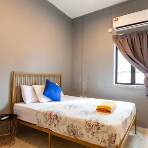 Mac 94 2*, George Town Malaysia